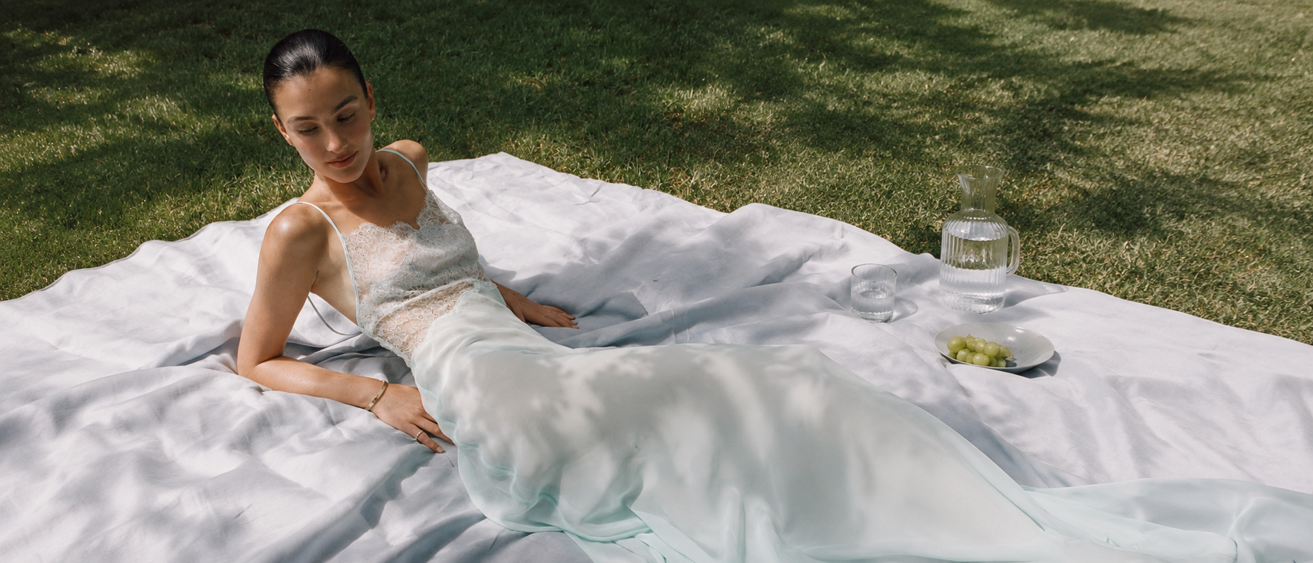 Modern womenswear and everyday styling